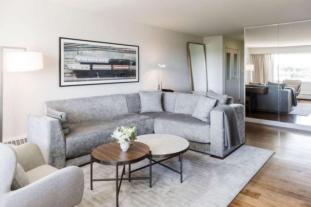 The James Hotel Σασκάτουν Δωμάτιο φωτογραφία